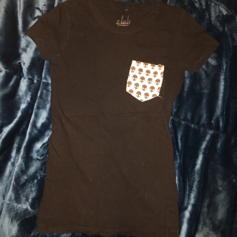Black pocket tee with cute alien designs